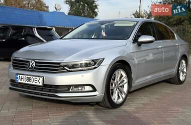 Volkswagen Passat  2015