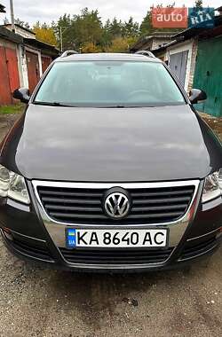 Volkswagen Passat  2010