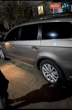 Volkswagen Passat 2011