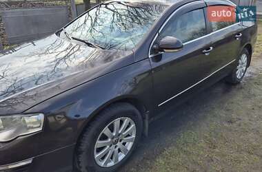 Volkswagen Passat  2008