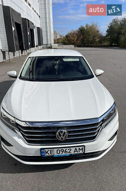 Volkswagen Passat 2019
