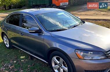 Volkswagen Passat  2012