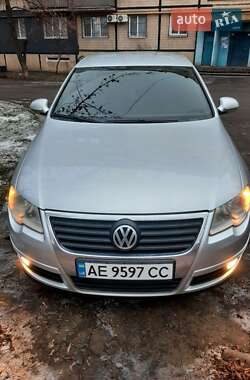 Volkswagen Passat  2008