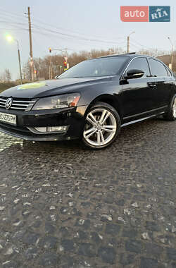 Volkswagen Passat  2011