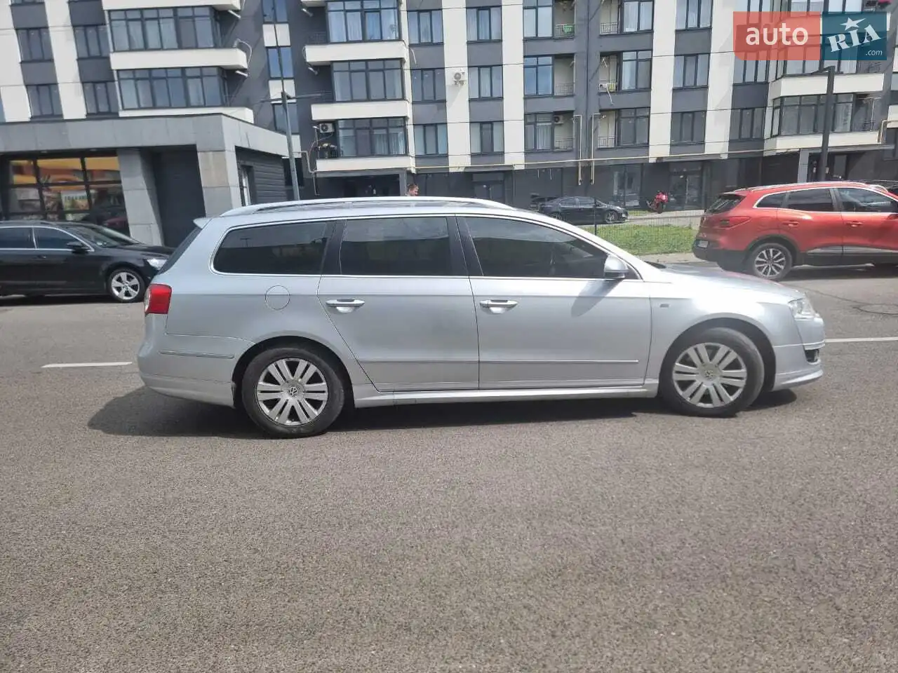2010 Volkswagen Passat - мініатюра 2