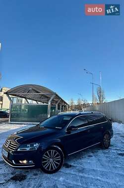 Volkswagen Passat  2011