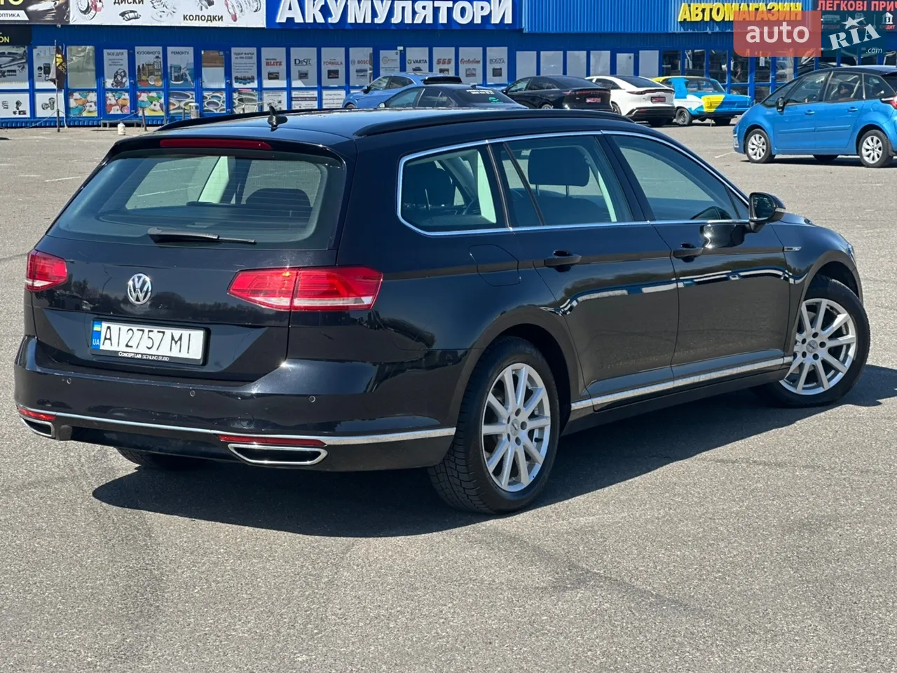 2017 Volkswagen Passat - мініатюра 5