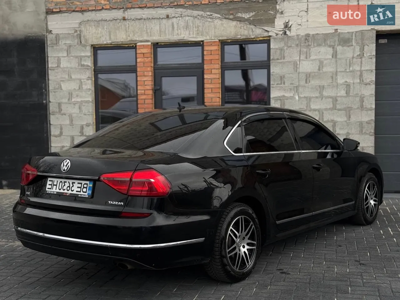 2016 Volkswagen Passat - мініатюра 4