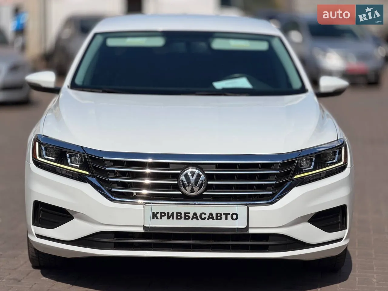 2021 Volkswagen Passat - мініатюра 2