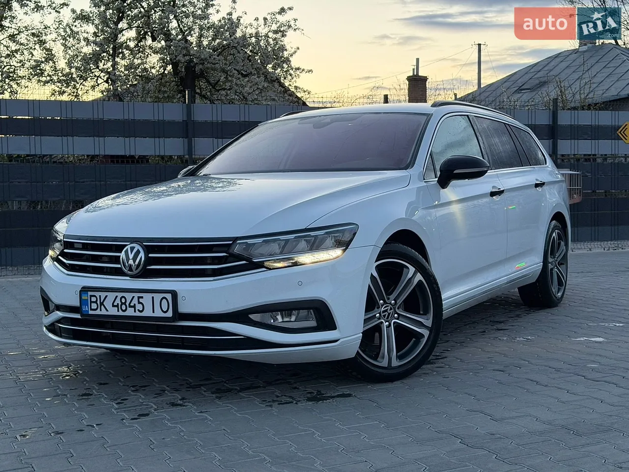 2020 Volkswagen Passat - фото 1