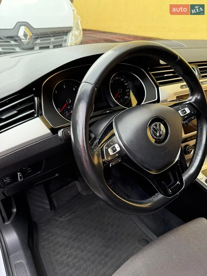 2018 Volkswagen Passat - мініатюра 4