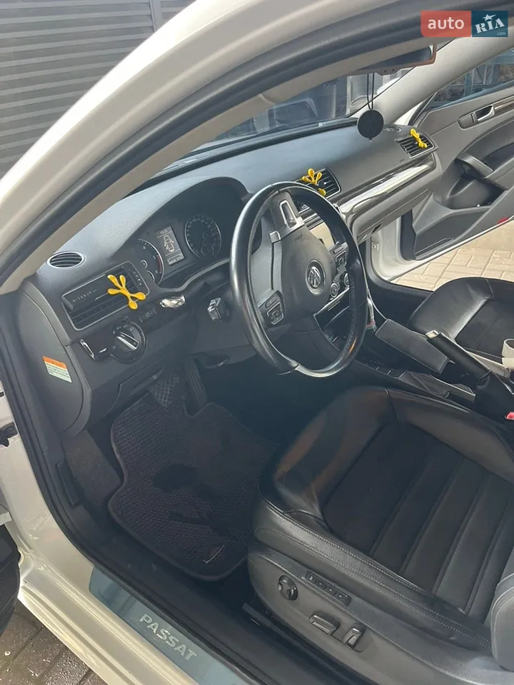 2014 Volkswagen Passat - мініатюра 4