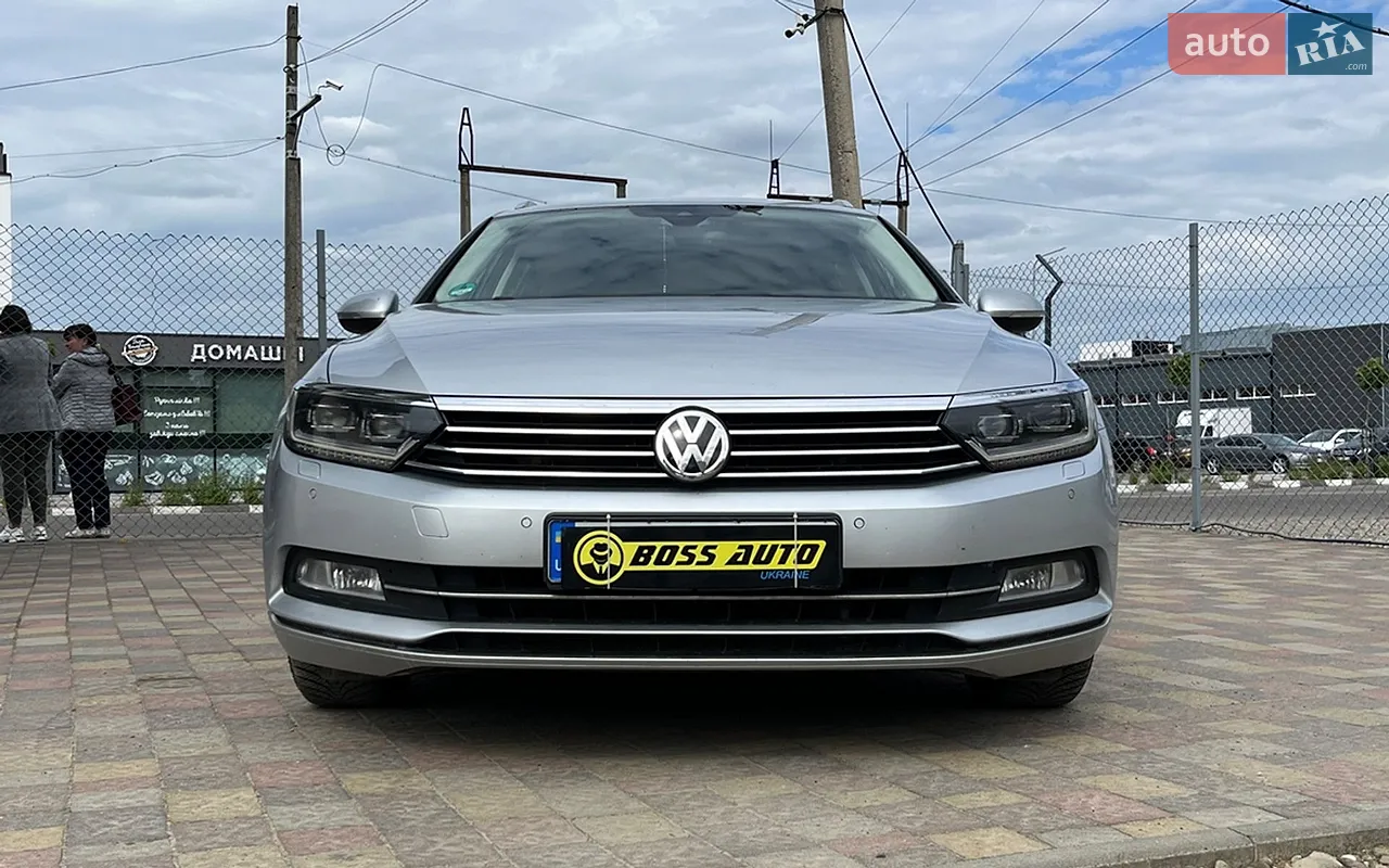 2017 Volkswagen Passat - мініатюра 2