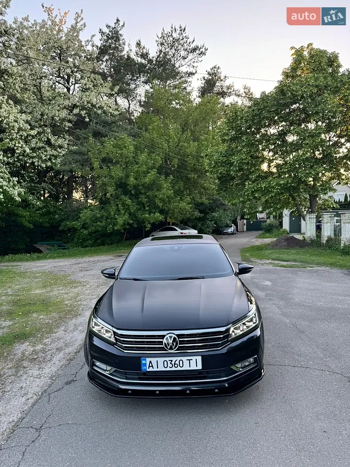 2017 Volkswagen Passat - мініатюра 2