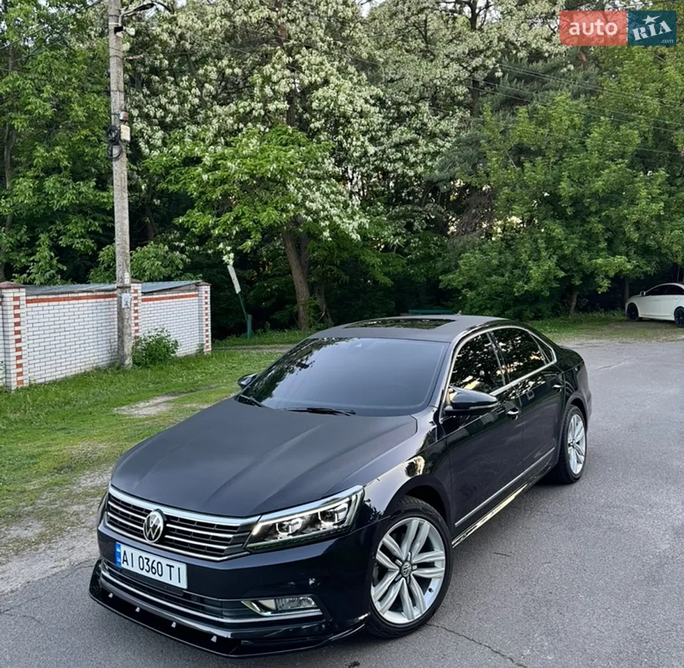 2017 Volkswagen Passat - фото 1