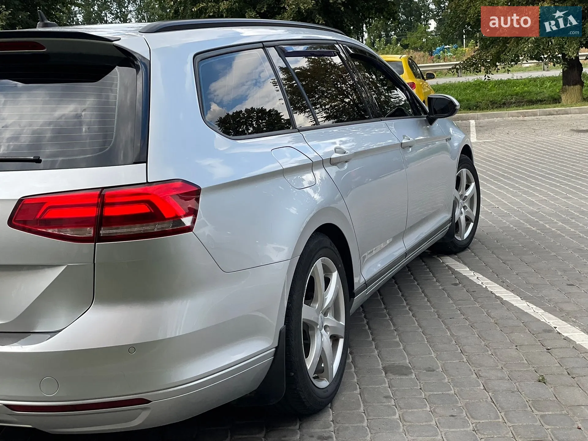 Volkswagen Passat 2014 VIN WVWZZZ3CZFE419834 фото оголошення 14 з 29