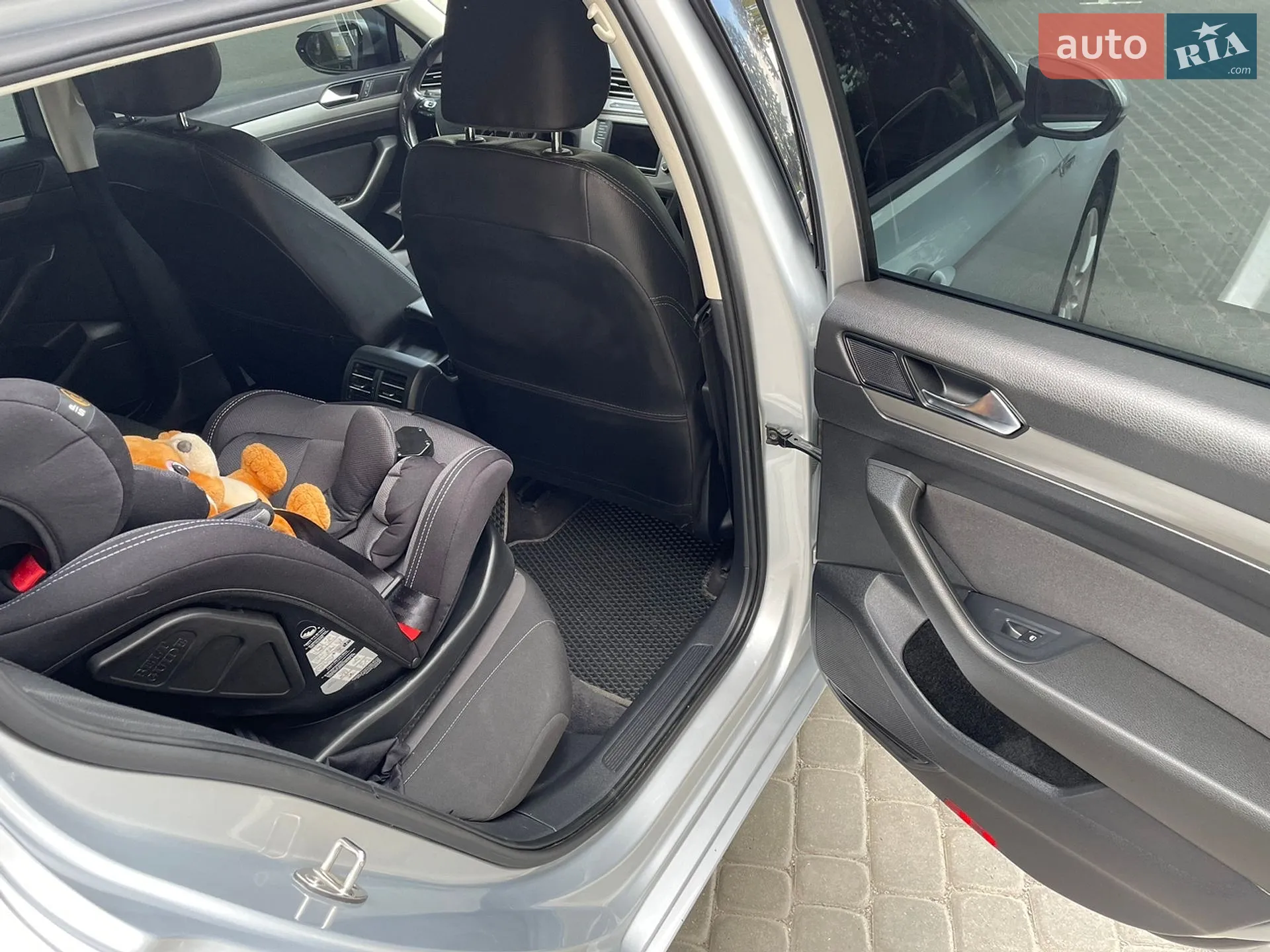 Volkswagen Passat 2014 VIN WVWZZZ3CZFE419834 фото оголошення 24 з 29