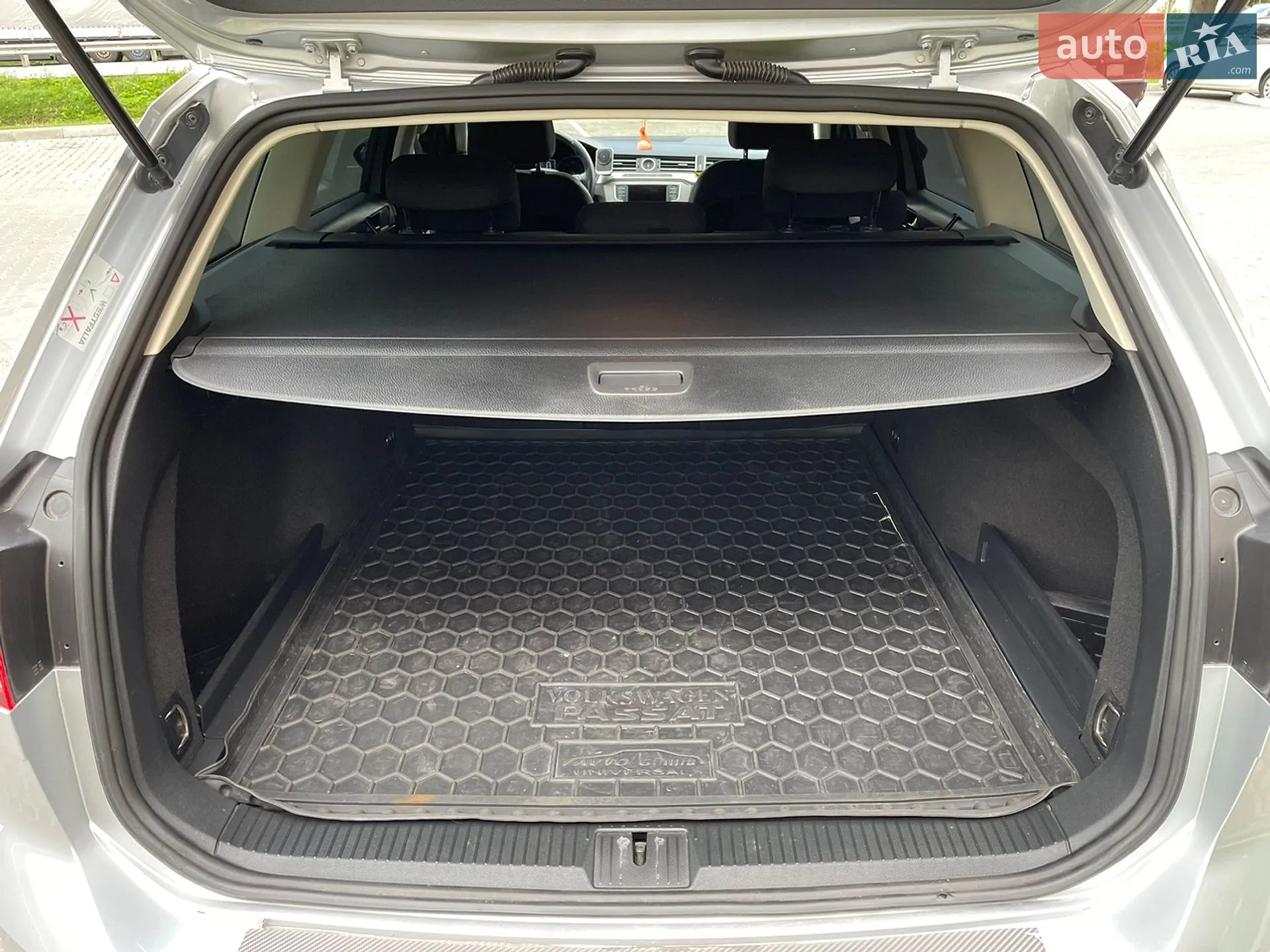 Volkswagen Passat 2014 VIN WVWZZZ3CZFE419834 фото оголошення 26 з 29