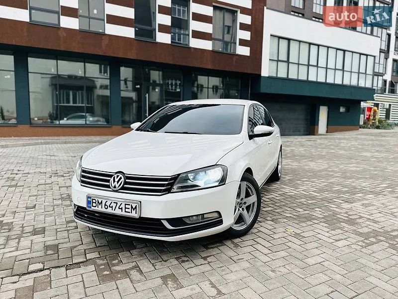 Volkswagen Passat 2011