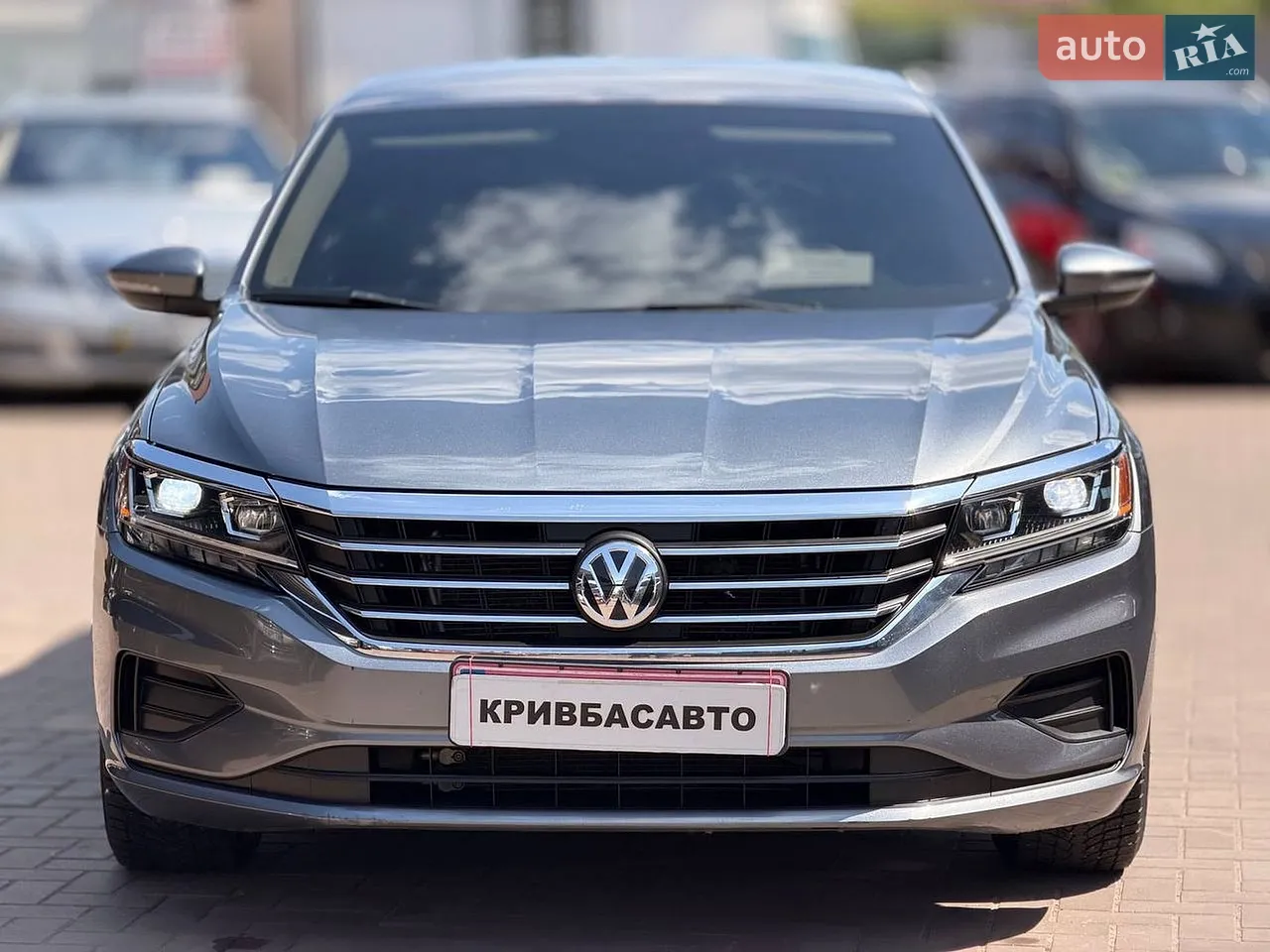 2019 Volkswagen Passat - мініатюра 3