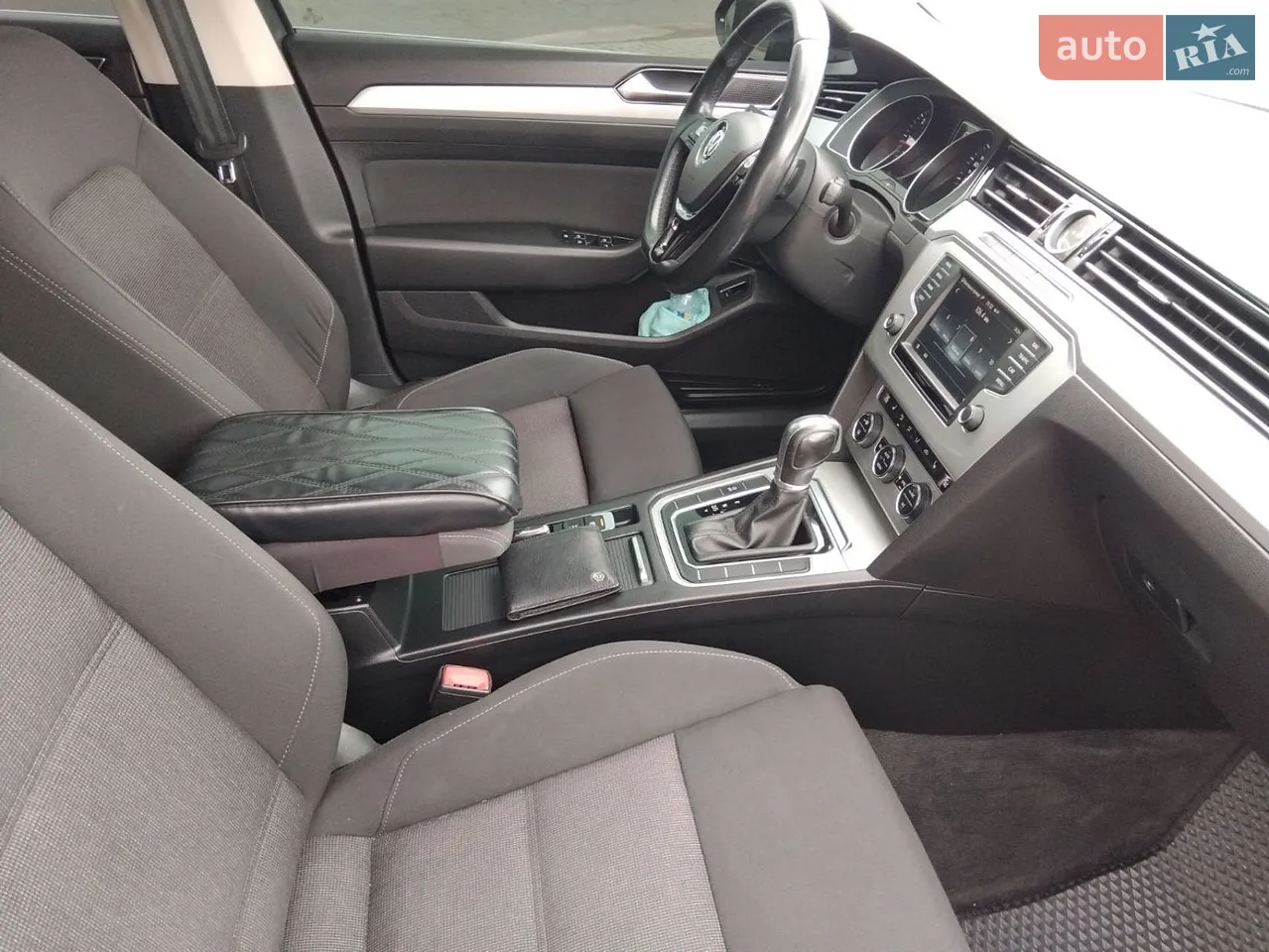 2016 Volkswagen Passat - мініатюра 3
