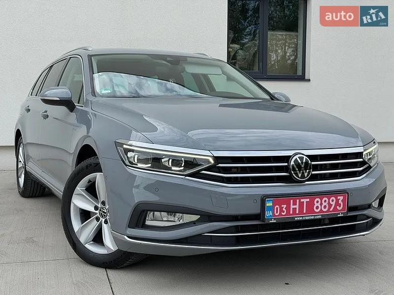 Volkswagen Passat 2022