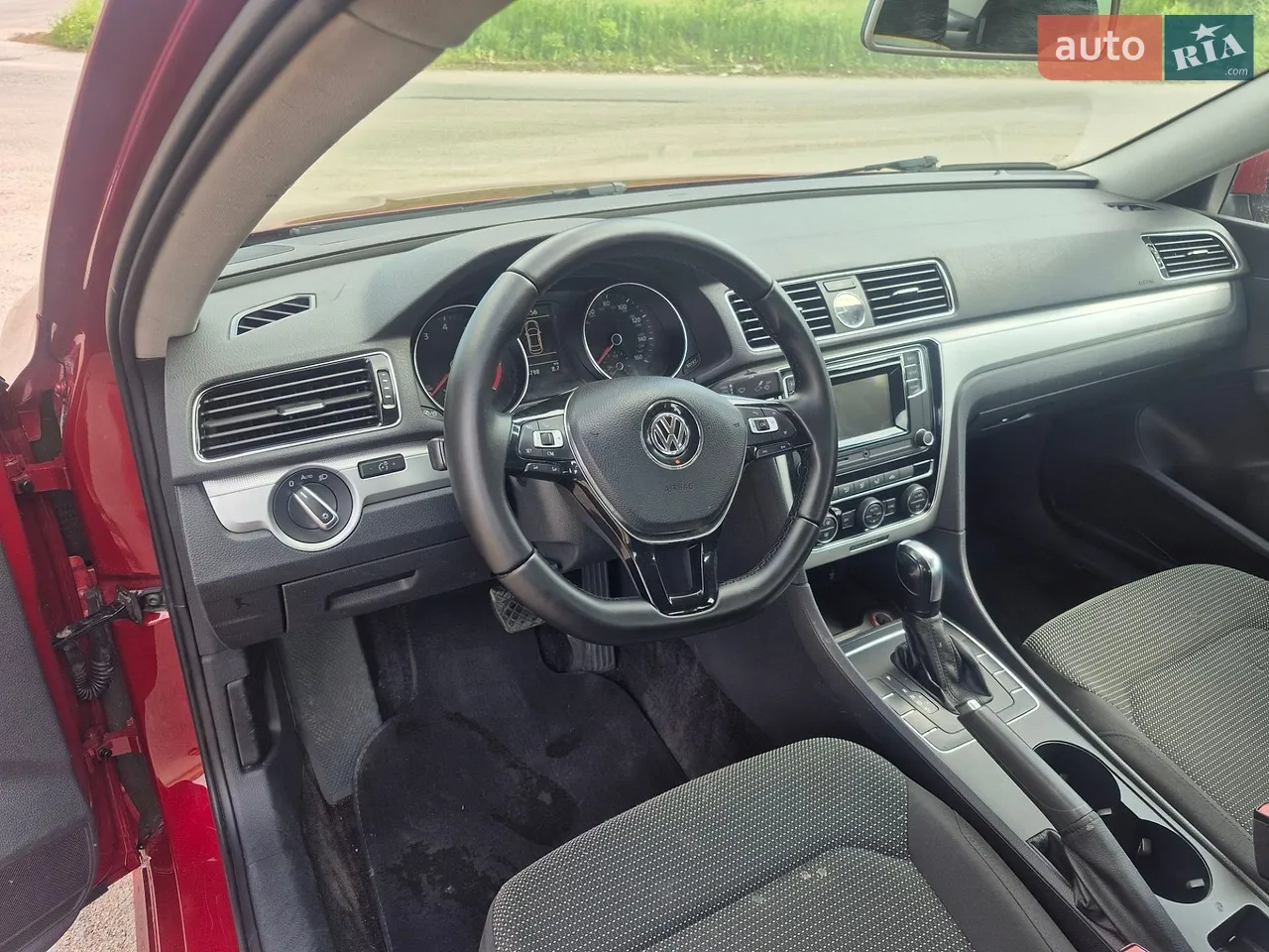 2017 Volkswagen Passat - мініатюра 5