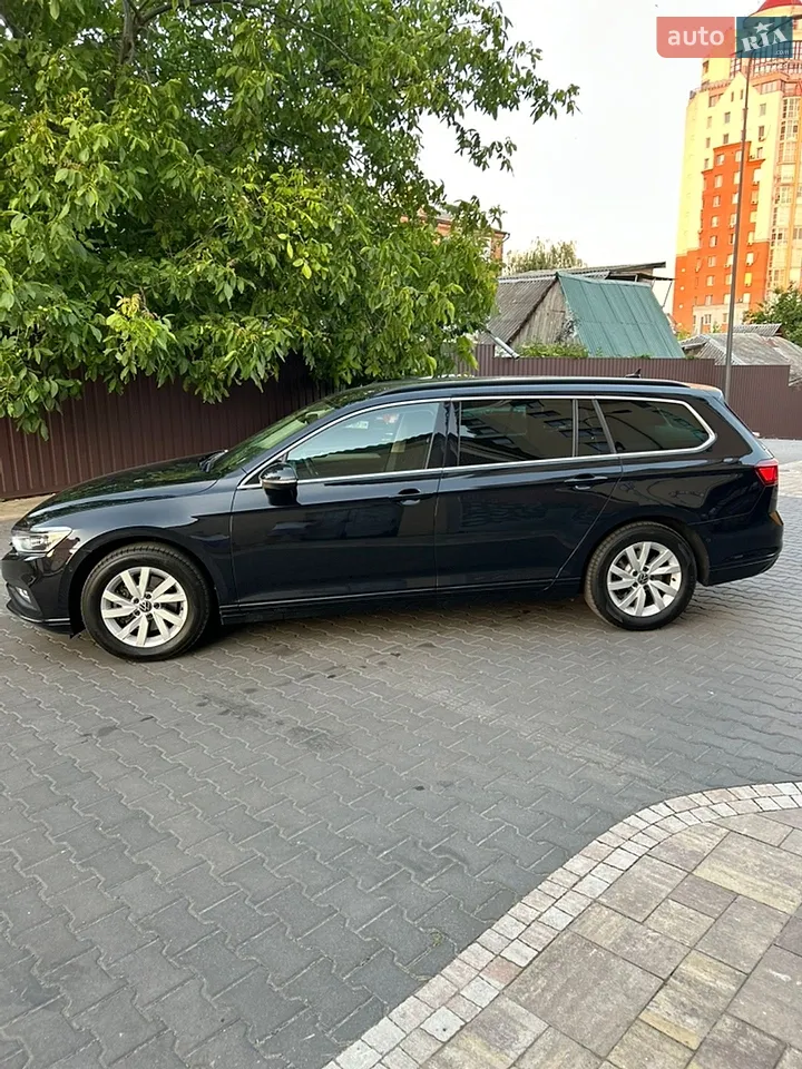 2022 Volkswagen Passat - мініатюра 5