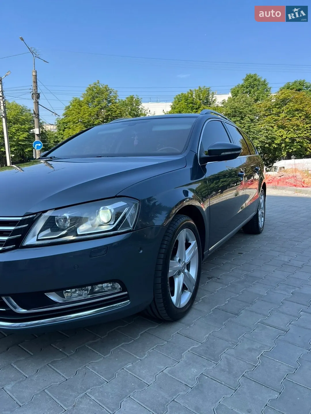 Volkswagen Passat 2011 VIN WVWZZZ3CZCE100928 фото оголошення 5 з 47