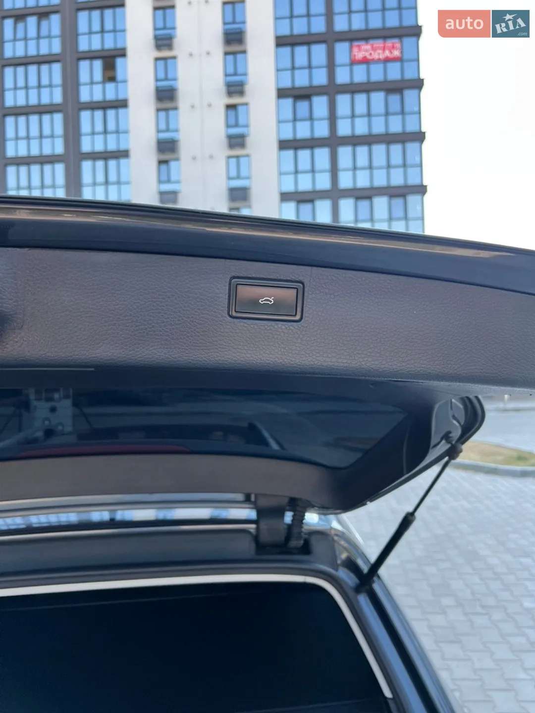 Volkswagen Passat 2011 VIN WVWZZZ3CZCE100928 фото оголошення 25 з 47