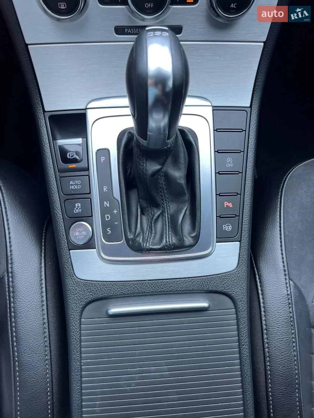 Volkswagen Passat 2011 VIN WVWZZZ3CZCE100928 фото оголошення 28 з 47