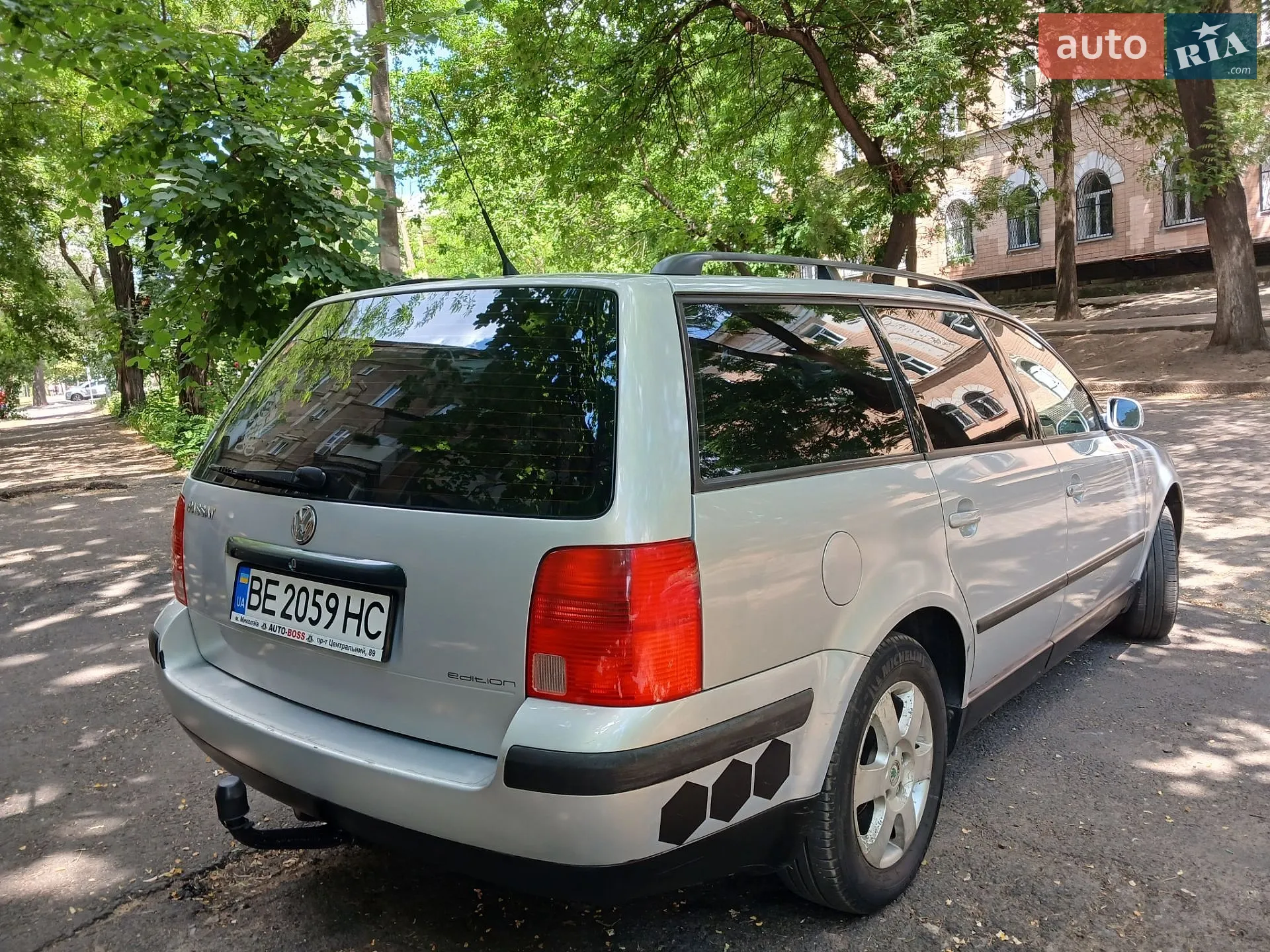 Volkswagen Passat 2000 VIN WVWZZZ3BZYE285746 фото оголошення 3 з 18