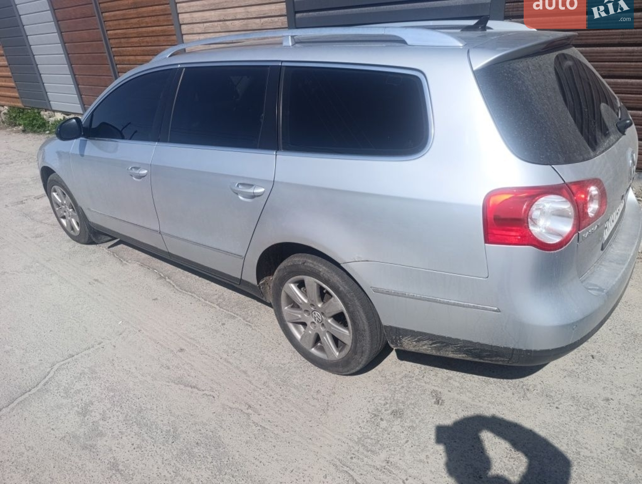 2010 Volkswagen Passat - мініатюра 3