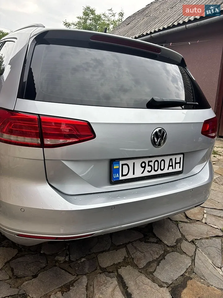 2016 Volkswagen Passat - мініатюра 2