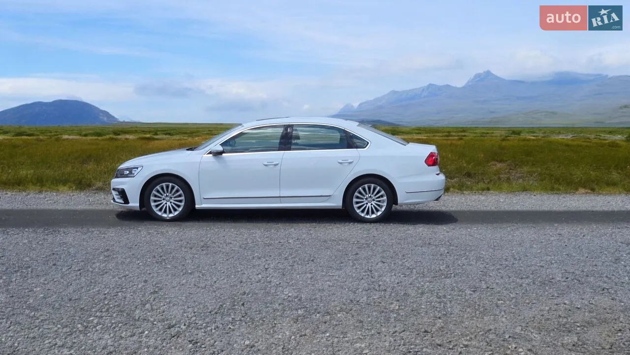2015 Volkswagen Passat - мініатюра 4