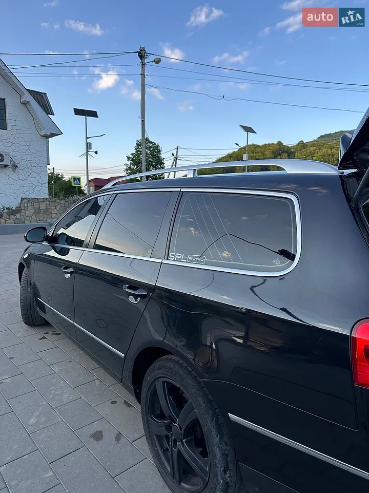 2010 Volkswagen Passat - мініатюра 2