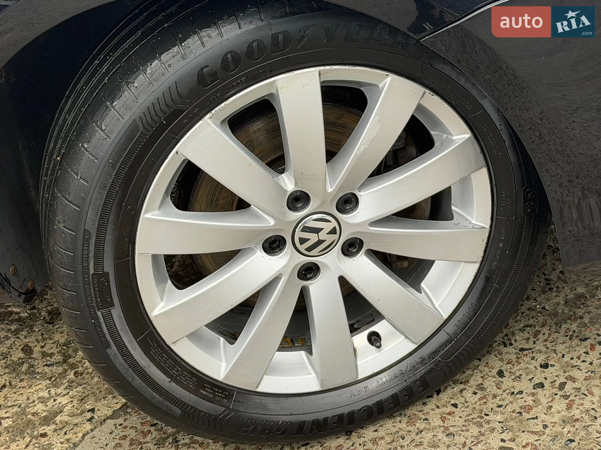 Volkswagen Passat 2013 VIN WVWZZZ3CZEE077098 фото оголошення 24 з 73
