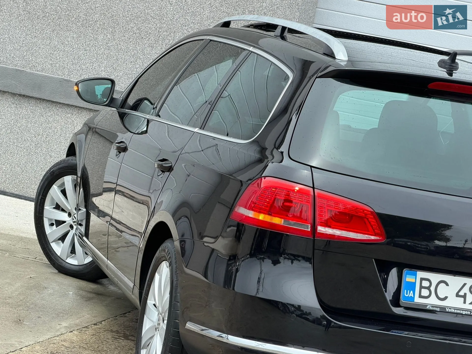 Volkswagen Passat 2013 VIN WVWZZZ3CZEE077098 фото оголошення 32 з 73