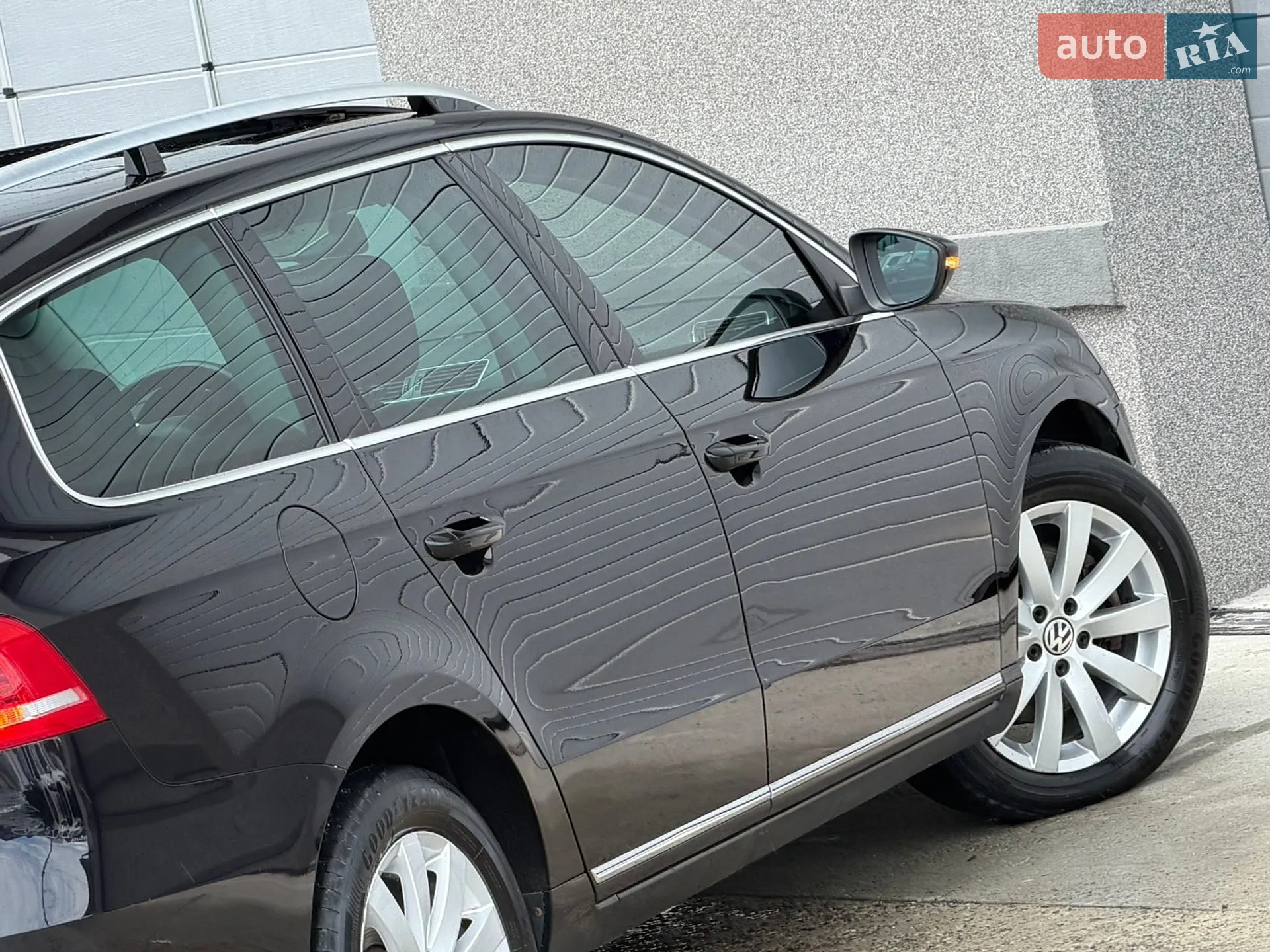 Volkswagen Passat 2013 VIN WVWZZZ3CZEE077098 фото оголошення 38 з 73