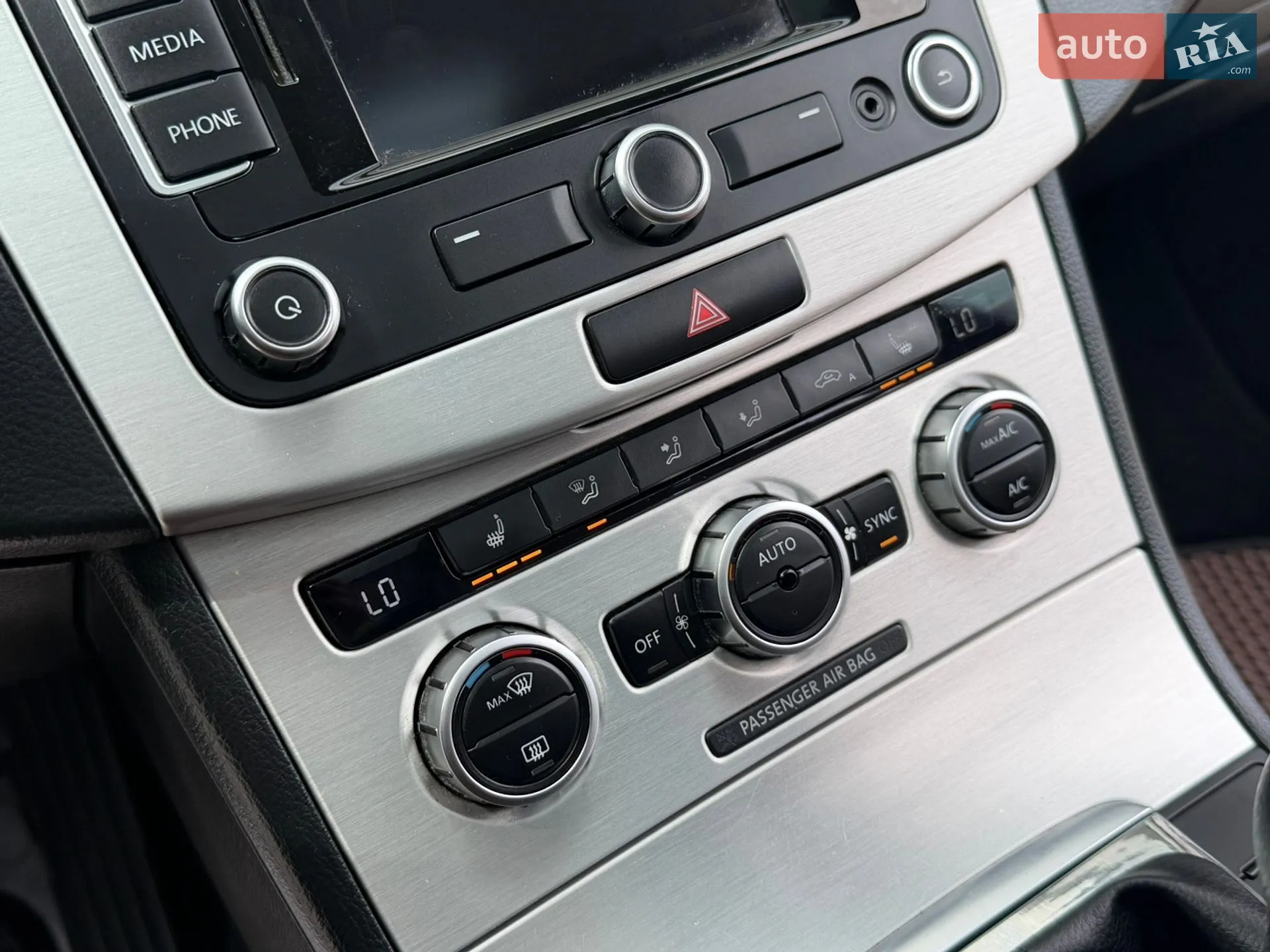 Volkswagen Passat 2013 VIN WVWZZZ3CZEE077098 фото оголошення 49 з 73