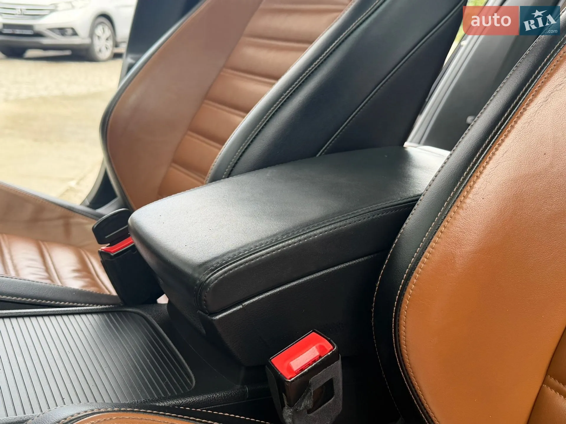 Volkswagen Passat 2013 VIN WVWZZZ3CZEE077098 фото оголошення 50 з 73