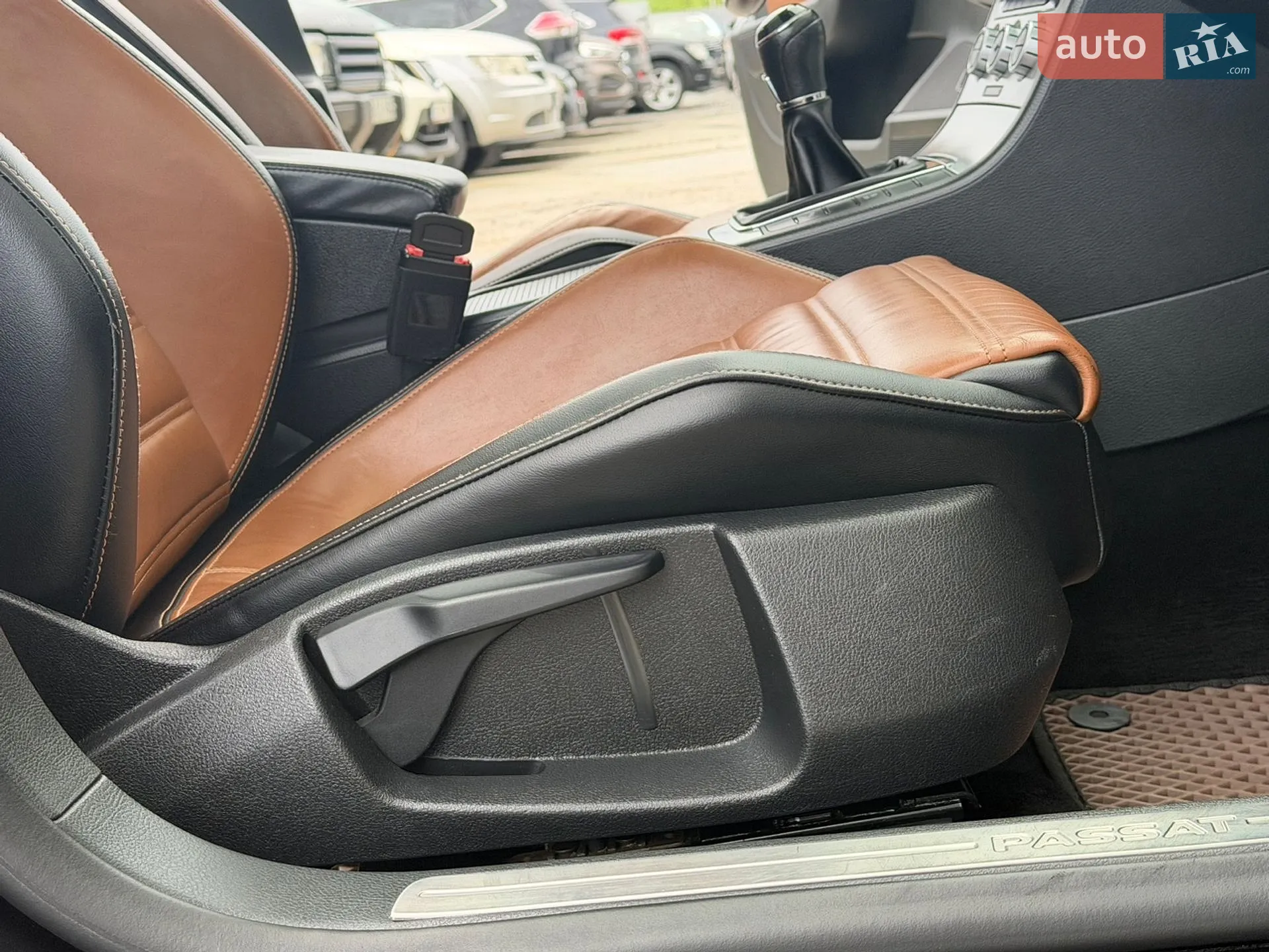 Volkswagen Passat 2013 VIN WVWZZZ3CZEE077098 фото оголошення 54 з 73
