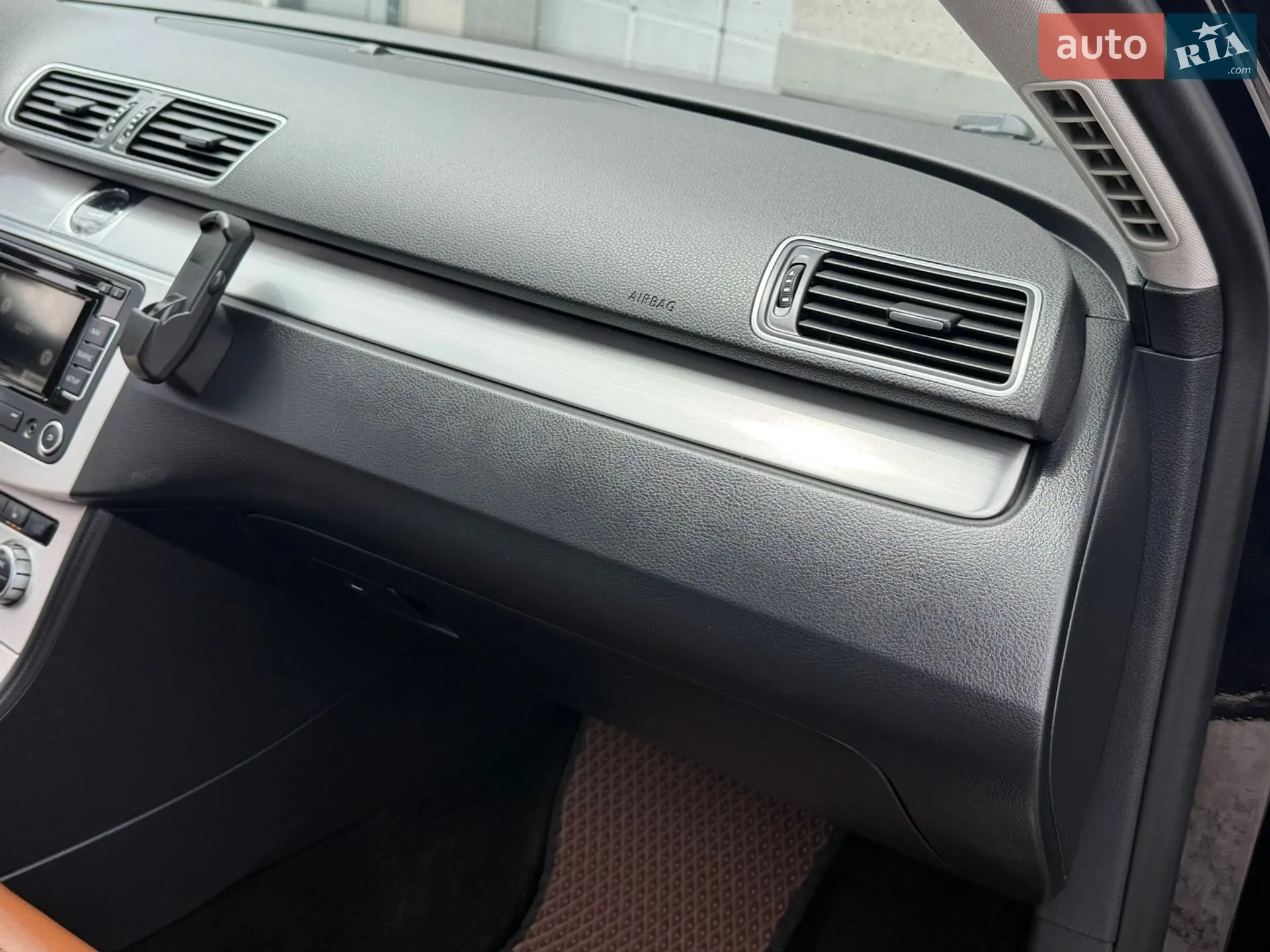 Volkswagen Passat 2013 VIN WVWZZZ3CZEE077098 фото оголошення 56 з 73