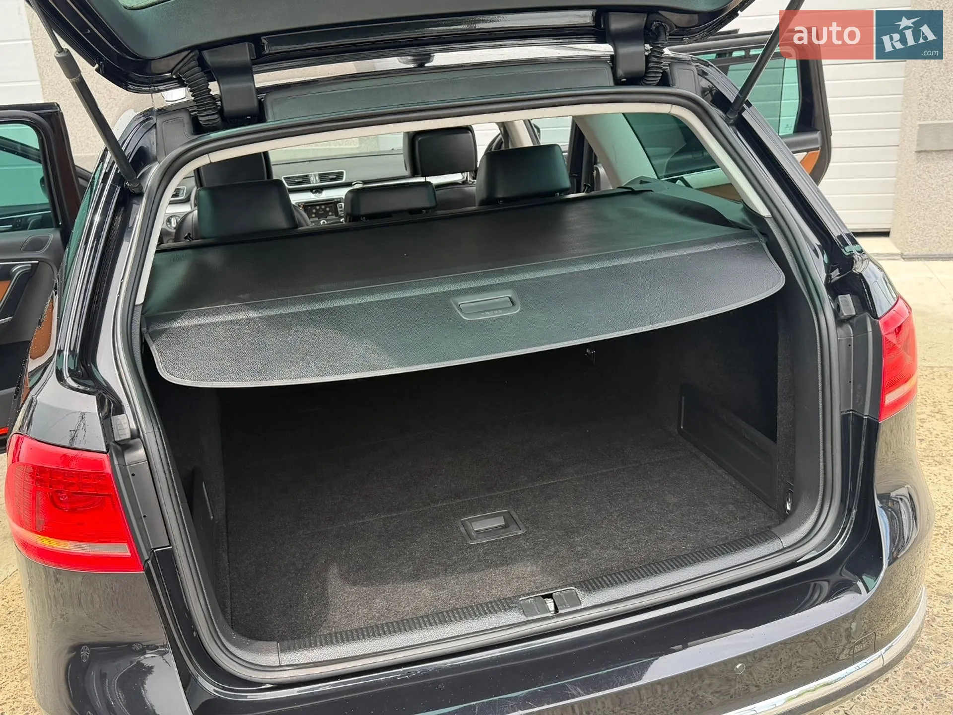 Volkswagen Passat 2013 VIN WVWZZZ3CZEE077098 фото оголошення 69 з 73