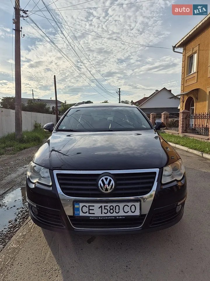2010 Volkswagen Passat - фото 1