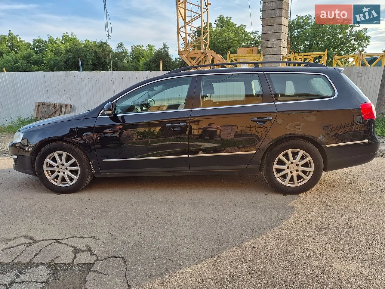 2010 Volkswagen Passat - мініатюра 5