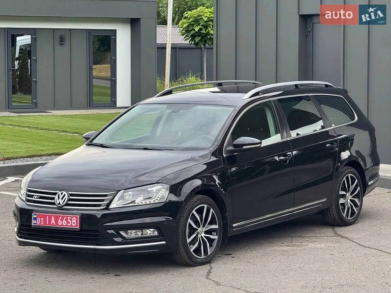 2013 Volkswagen Passat - мініатюра 2