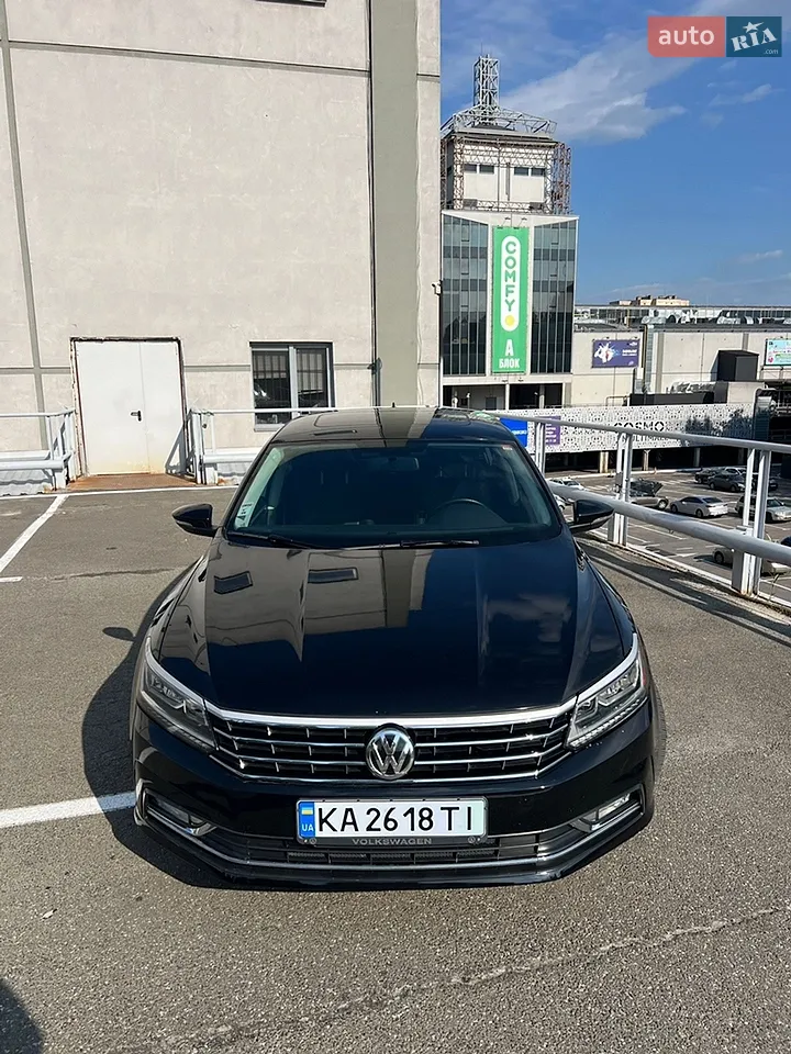 2016 Volkswagen Passat - мініатюра 2