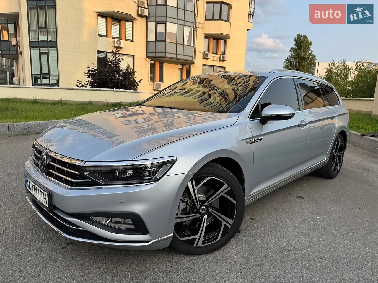 2022 Volkswagen Passat - мініатюра 4