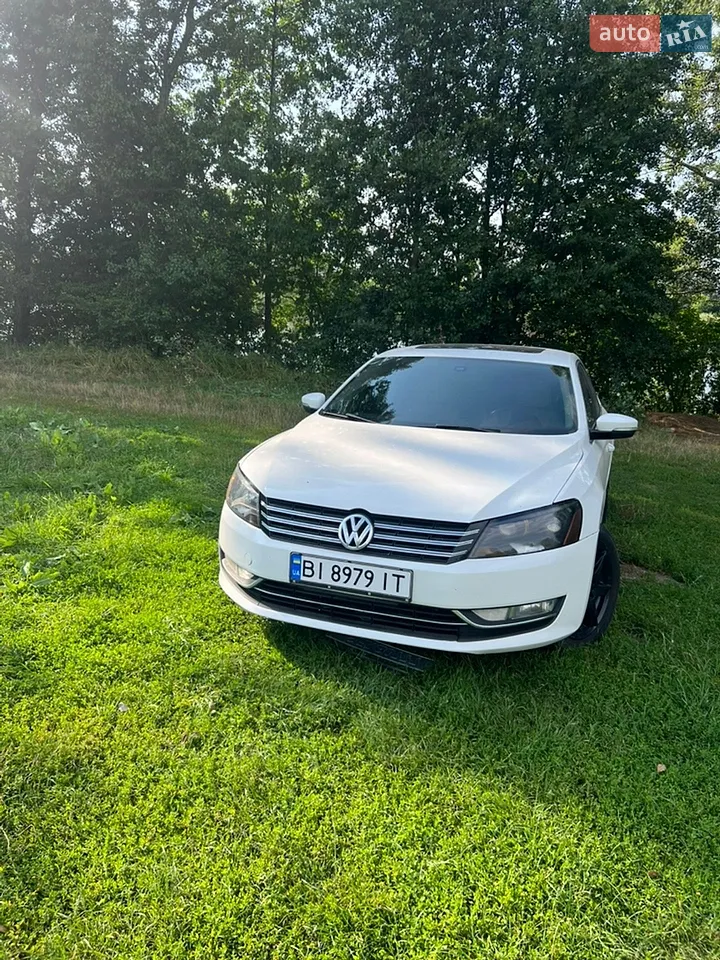 2013 Volkswagen Passat - мініатюра 2